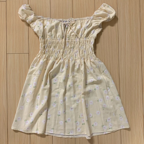 Biella Mini Dress - Picture 4 of 5